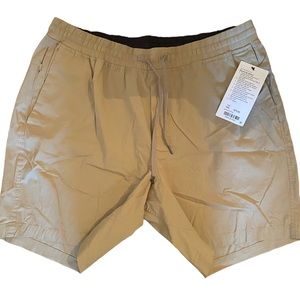 Khaki Lululemon Brookline short